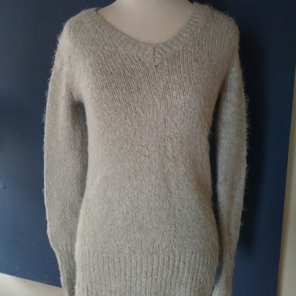 Abercrombie & Fitch Vneck Silver Metallic Sweater
